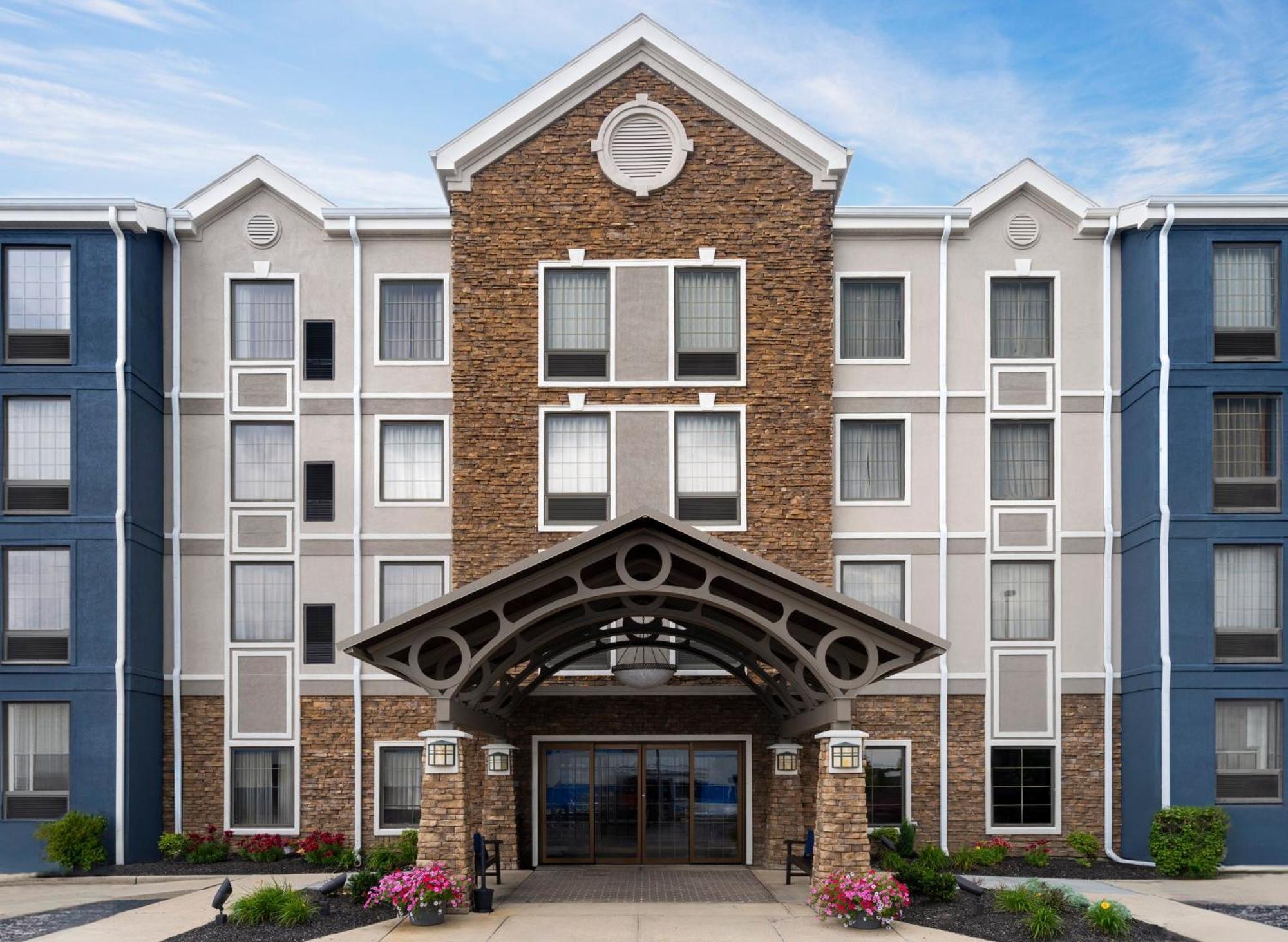 Staybridge Suites Indianapolis-Airport By Ihg Plainfield Exteriör bild