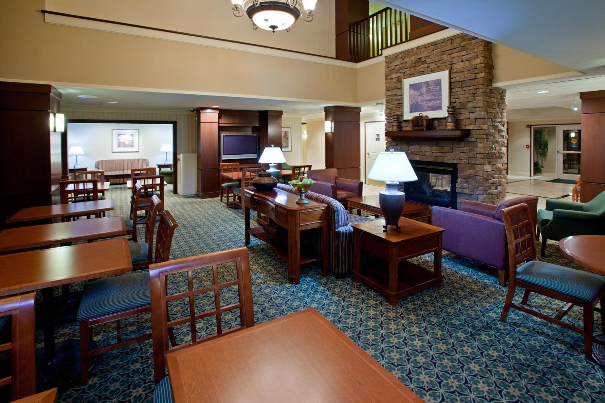 Staybridge Suites Indianapolis-Airport By Ihg Plainfield Exteriör bild