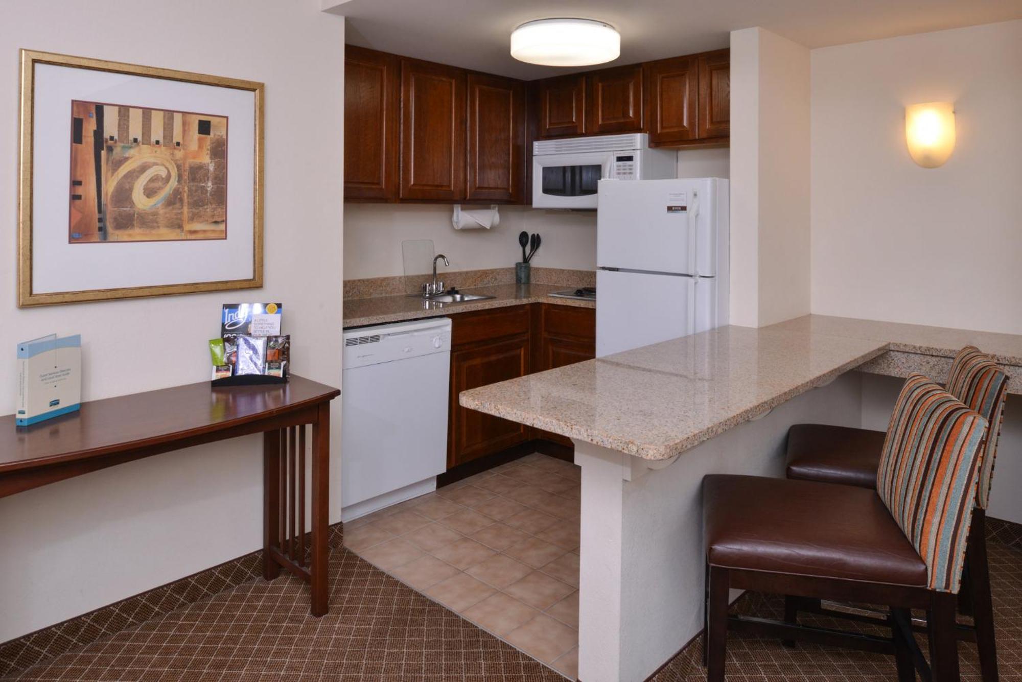 Staybridge Suites Indianapolis-Airport By Ihg Plainfield Exteriör bild