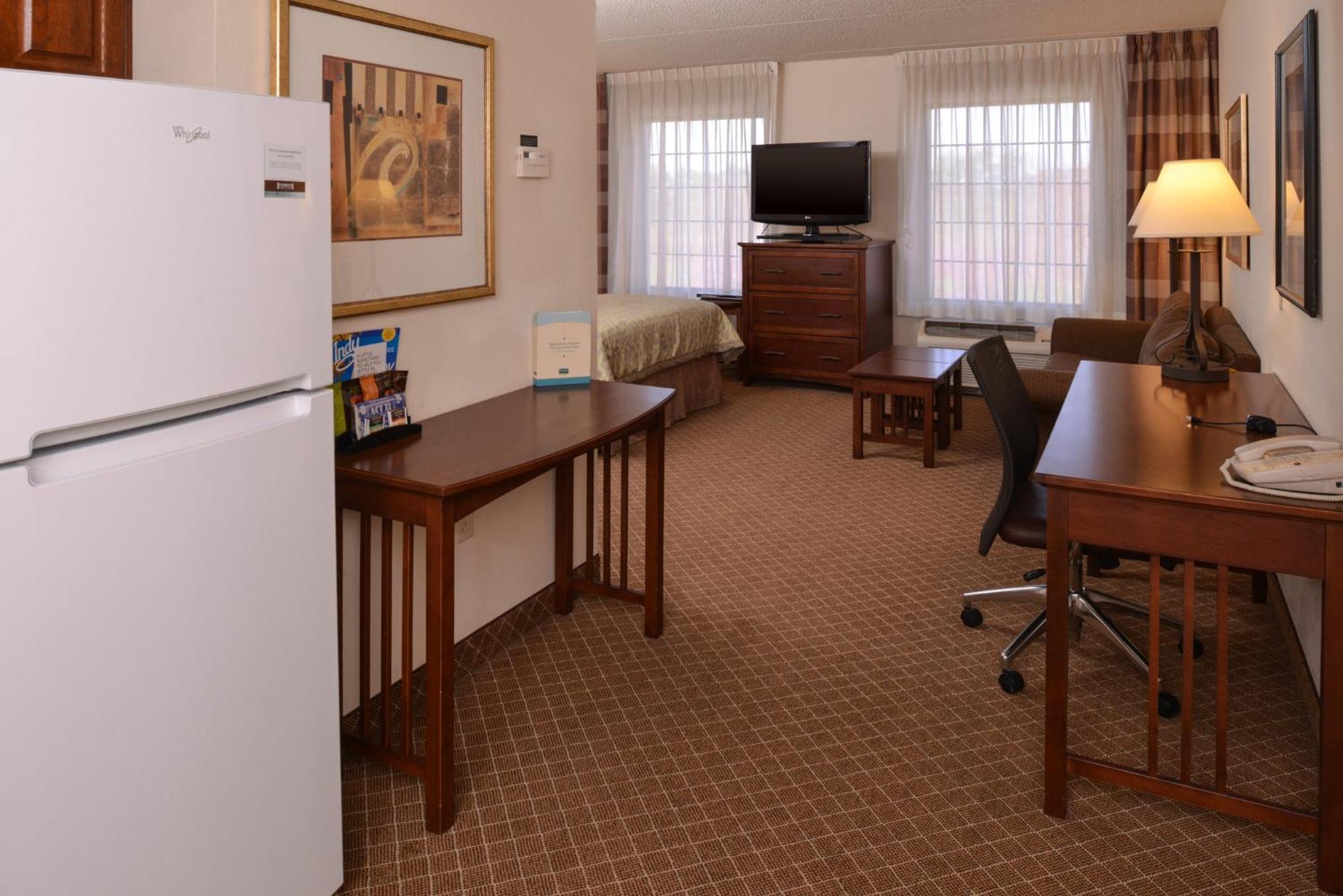 Staybridge Suites Indianapolis-Airport By Ihg Plainfield Exteriör bild