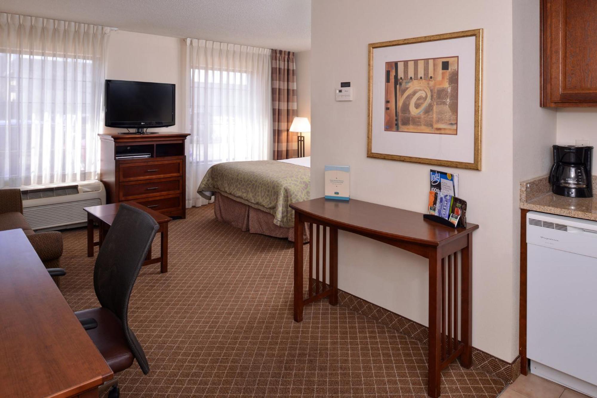 Staybridge Suites Indianapolis-Airport By Ihg Plainfield Exteriör bild